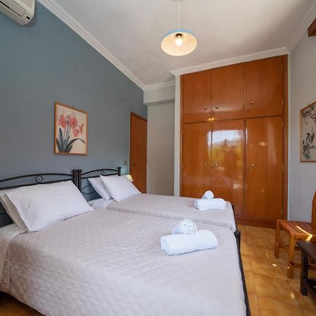 Vrettos Arts Apartment Agia Efimia Ngoại thất bức ảnh